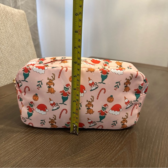 NWOT The Grinch Stoney River Makeup Cosmetics Bag - Grinch Christmas - Picture 5 of 5